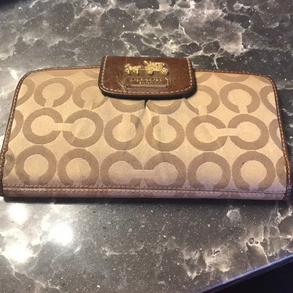 Coach wallet